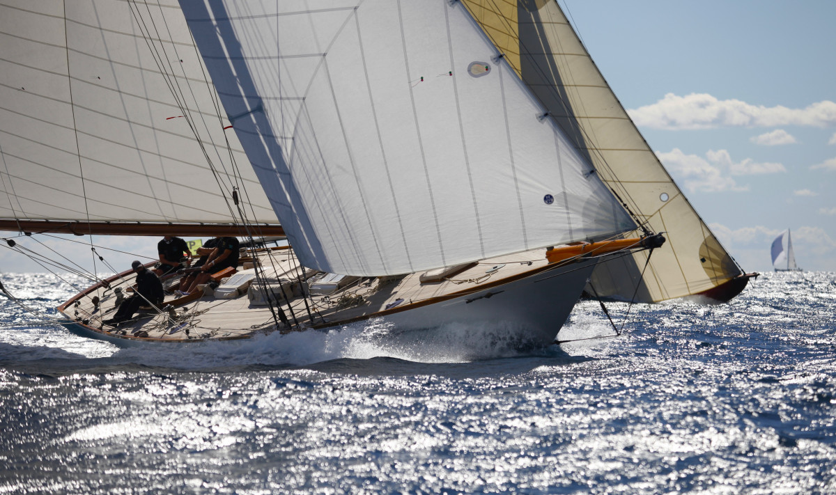 D.Ravon-YCC. 24.09.2025-2